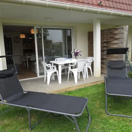 Appartamento Le Saint-saëns, Bel Avec Jardin à Deux Pas Du Centre Et De La Digue Wimereux